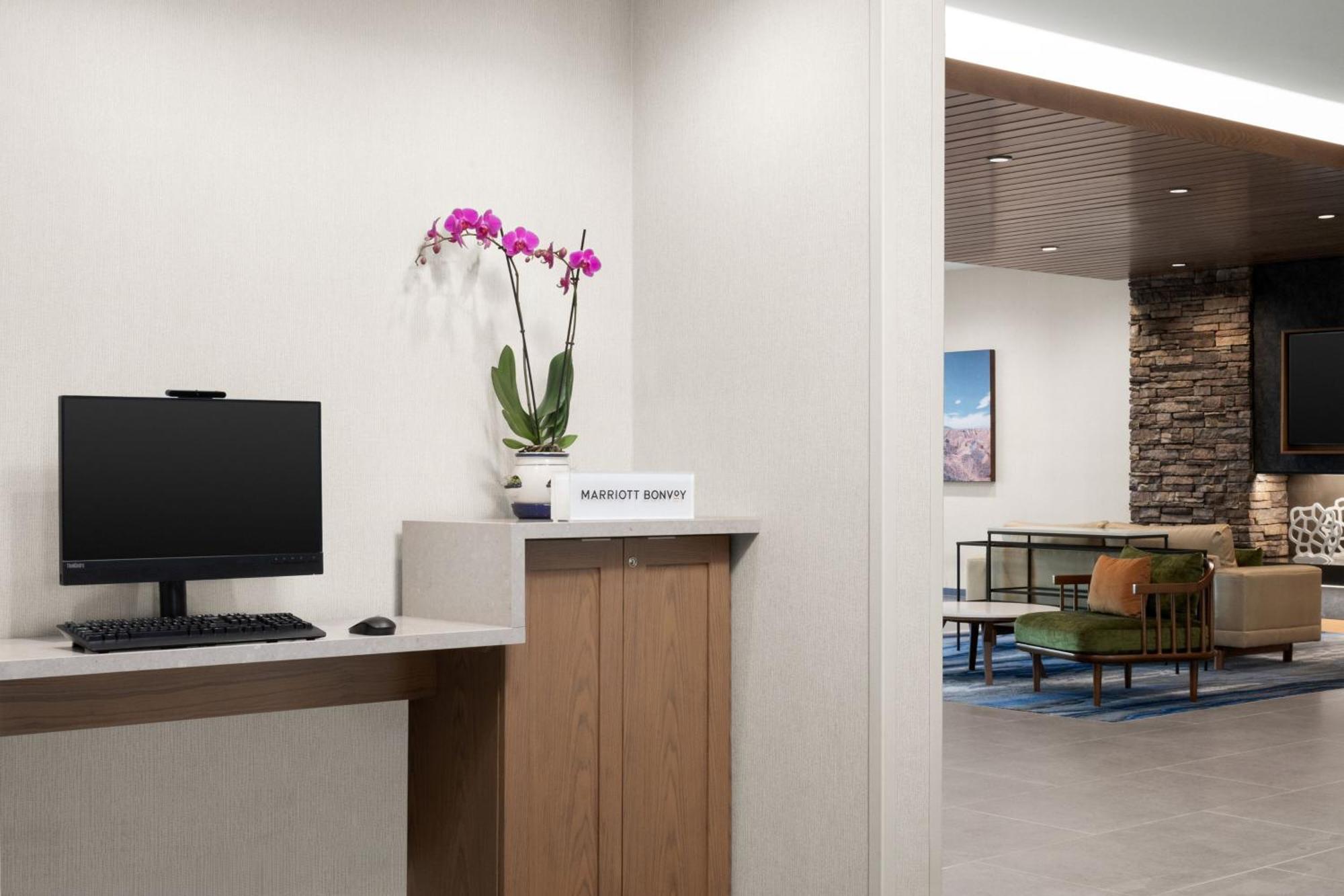 Fairfield By Marriott Inn & Suites Victorville Kültér fotó