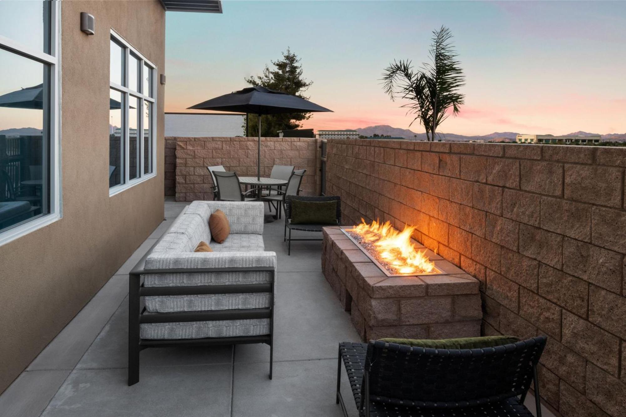 Fairfield By Marriott Inn & Suites Victorville Kültér fotó